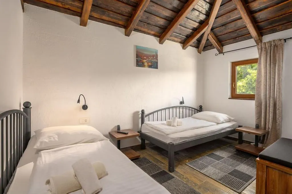 Villa Nina Gambozzi 0*,  Kroatië