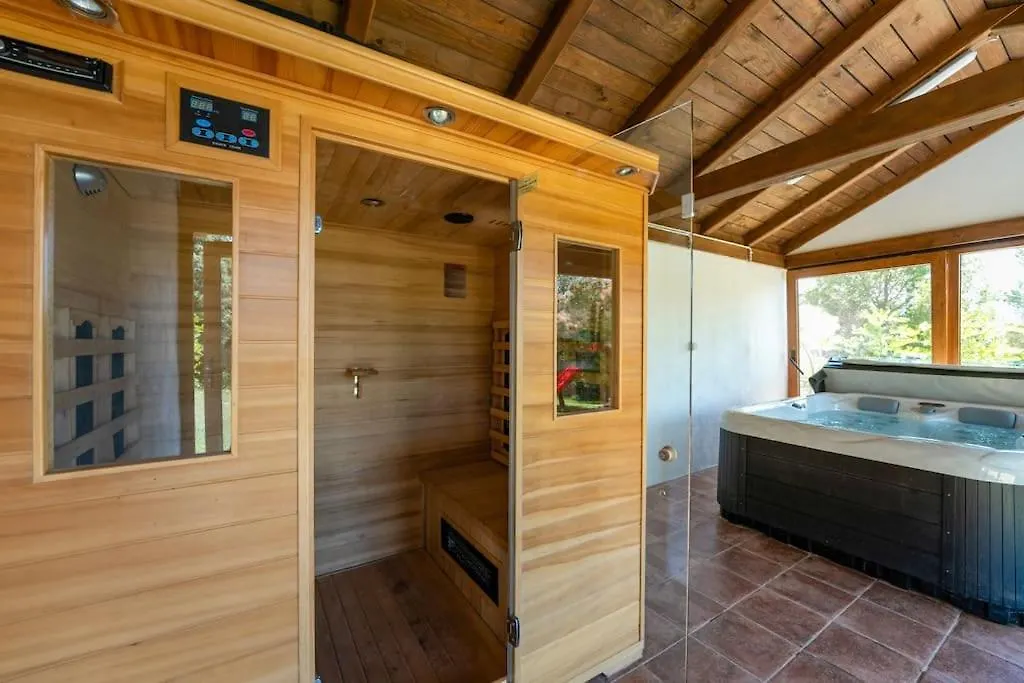 Villa Nina Gambozzi 0*,